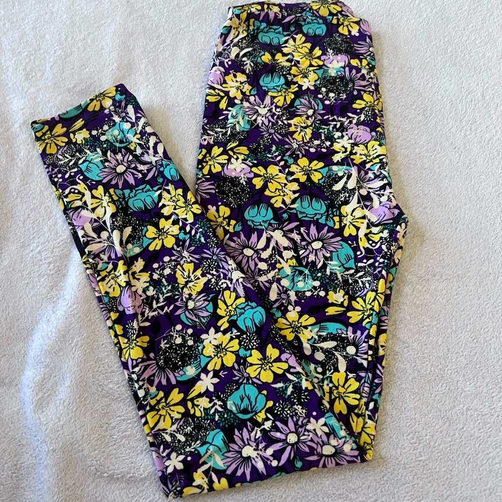 Multi Color Flower Leggings